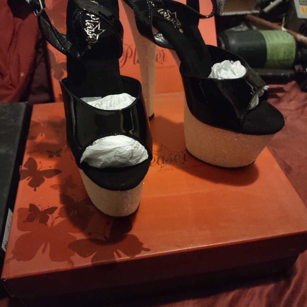Pleaser size 7us Platform heels